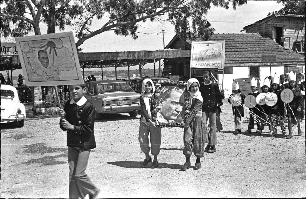 Feiringen av nasjonaldagen i Alanya, 1974