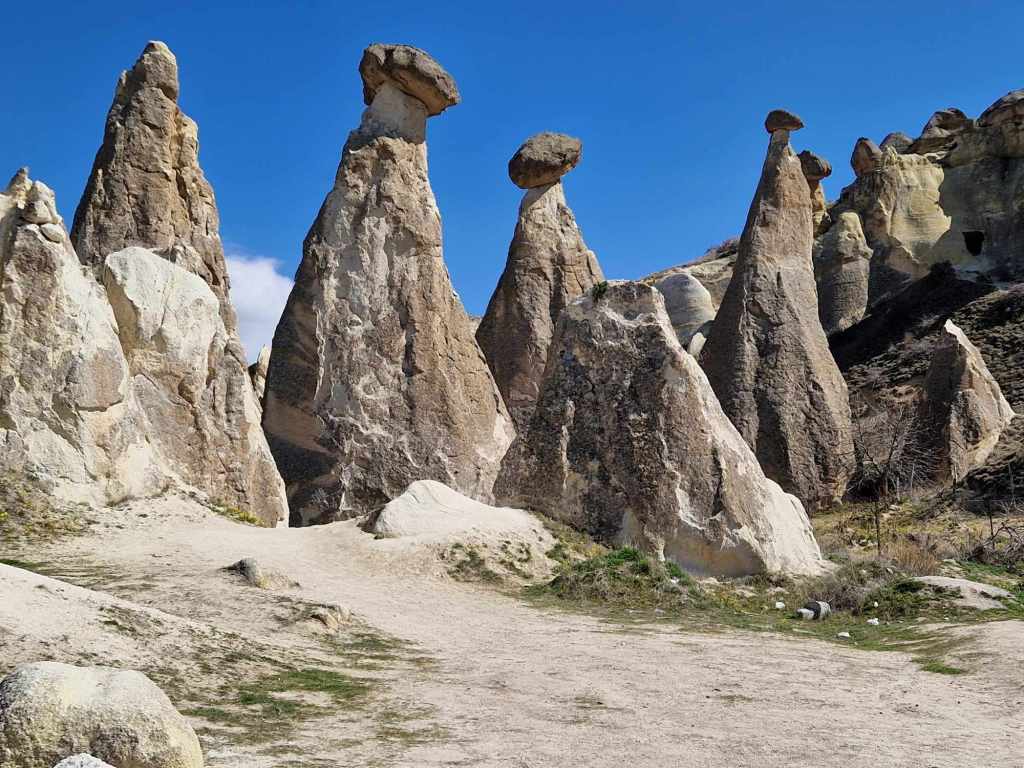 Spektekulert fjellformasjoner