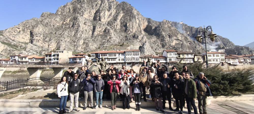 Amasya og Amasya borgen, Kongelig gravplasser og Amsaya husene på bak 